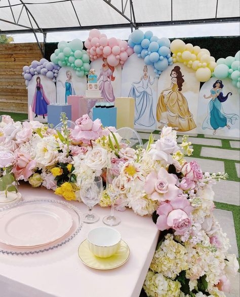 Princess Birthday Party: DIY Crowns, Castles & Royal Fun